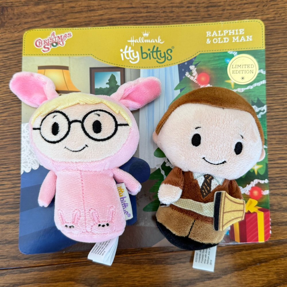 Hallmark A Christmas Story Ralphie & Old Man Dad Itty Bittys Plush Pair